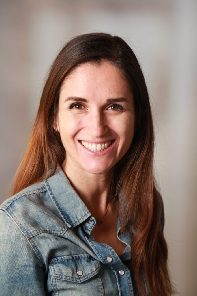 Portrait von Stefanie Gittermann (Amazon), einer Pro-bono-Fachkraft vom Haus des Stiftens