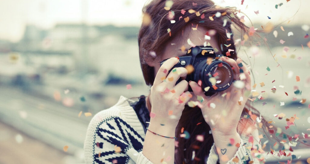 Eine Person fotografiert - Pressefoto von youvo